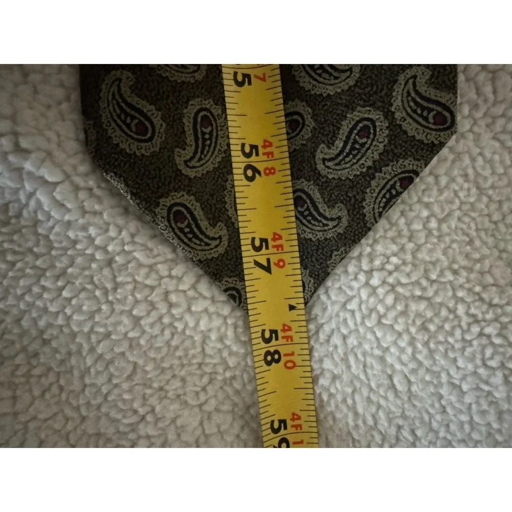Giorgio Armani Cravatte Silk Tie Brown Paisley Italy‎ Classic Designer Necktie